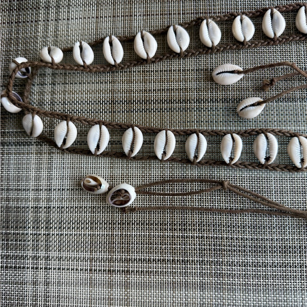 Brown Shell-Embellished Women's Belt